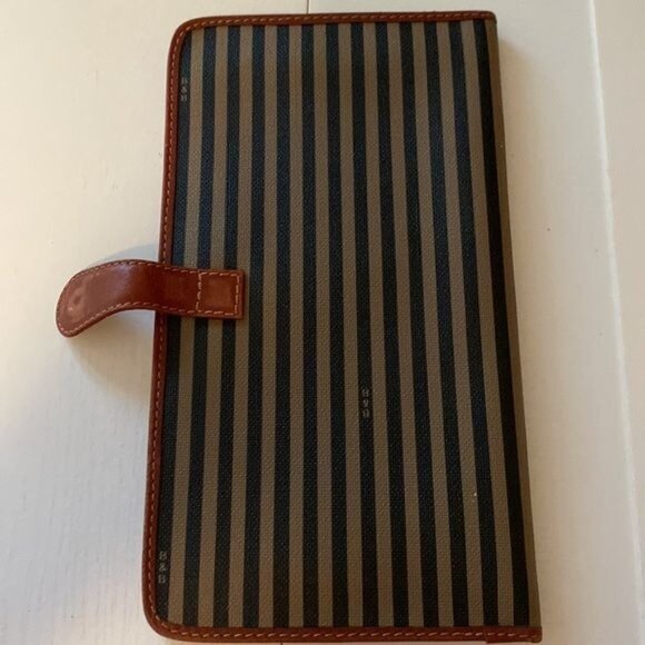 Boots and Bag Black and Tan Striped Leather Folio - Picture 4 of 6